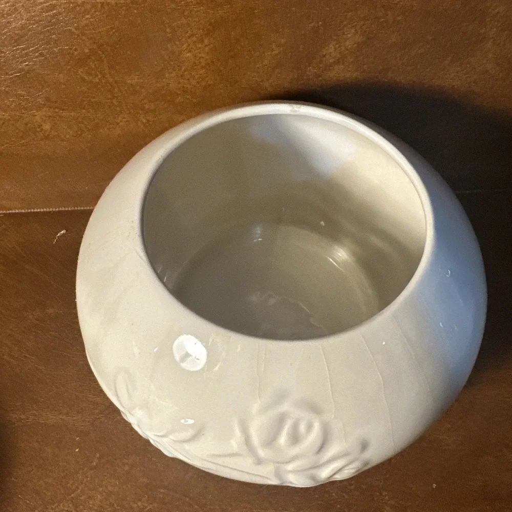 Vintage White Porcelain Embossed Flowers Bowl Vase Portugal 4.5X7